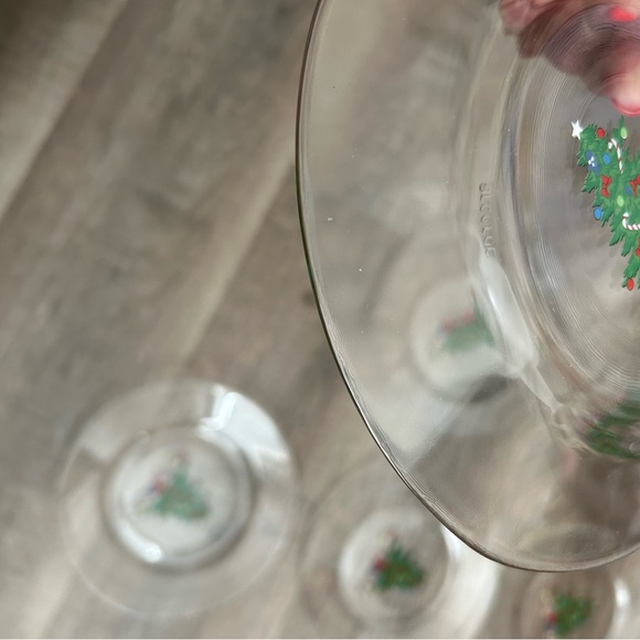 Arcoroc Noel Christmas Tree Clear Salad Plates Set of 6 Tableware Made in France - Picture 3 of 4